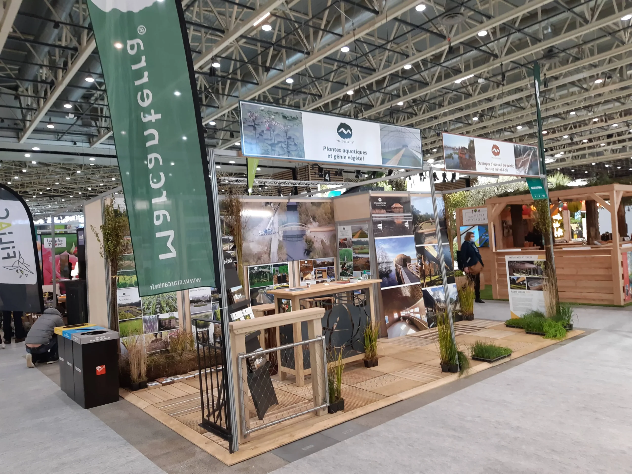 Stand du service commercial de Marcanterra